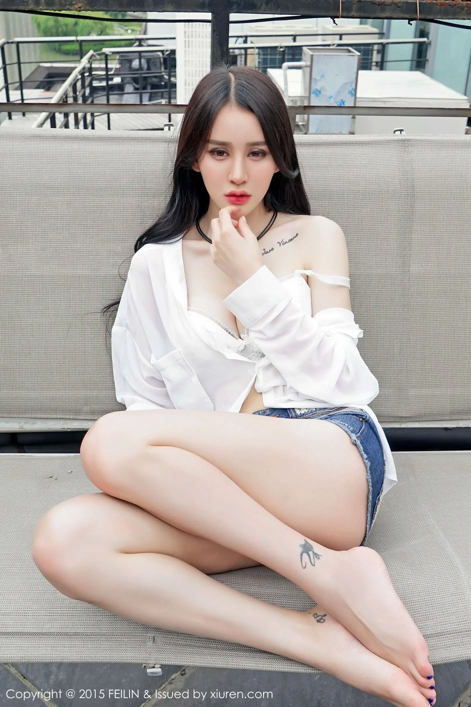 性感写真真人集[顶通]韩漫全集-大眼模特清纯可人超棒身材，女神级魔鬼身材隐藏的欲望无删减无遮挡章节图片 